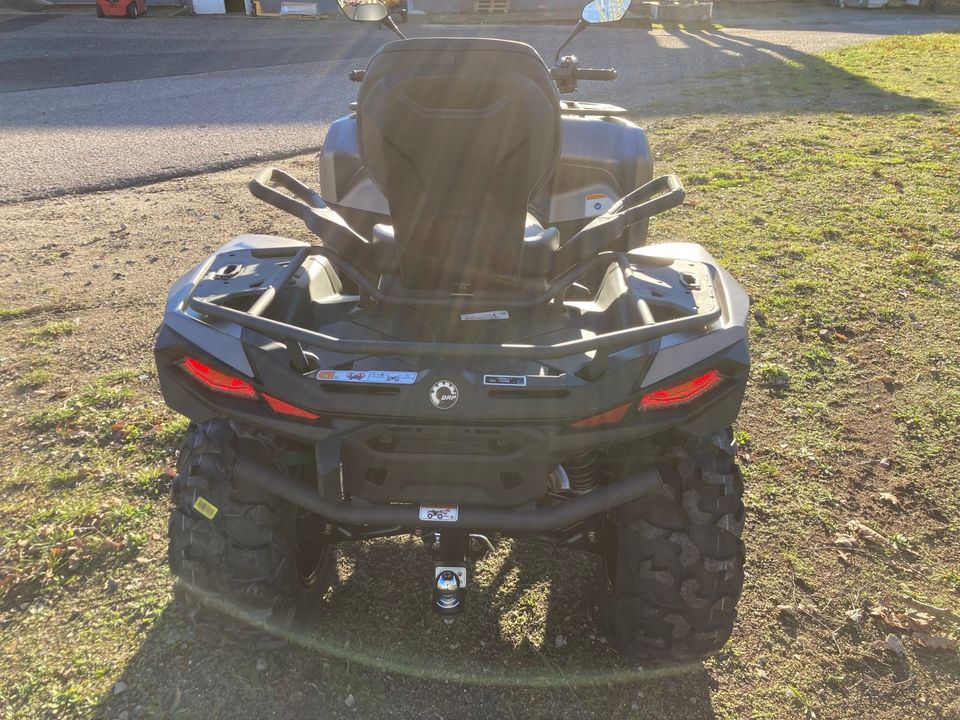 Can-Am Outlander MAX 700 XT ABS in Dresden