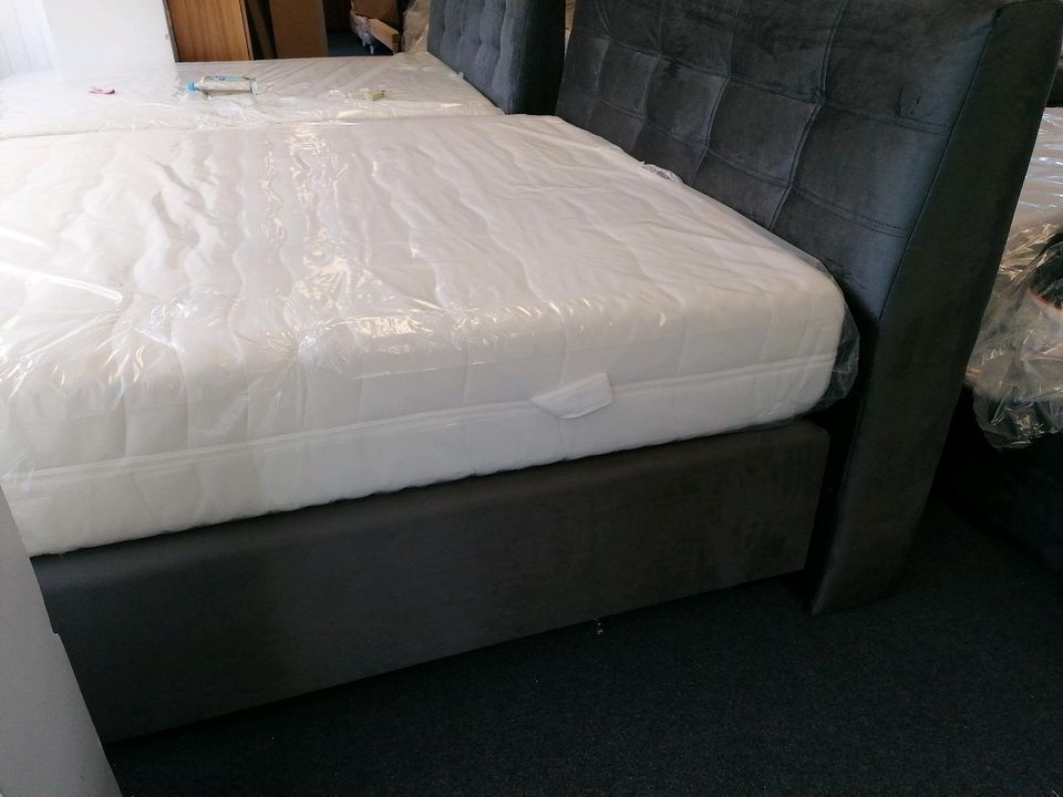 Bett Boxspringbett 140x200 cm samt *Möbel Outlet Osnabrück* in Osnabrück