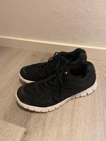 Sportschuhe Gr. 39 Niedersachsen - Nienburg (Weser) Vorschau