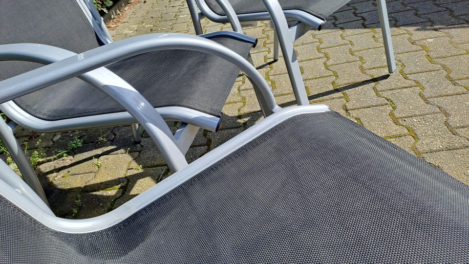 3 Gartenstühle Outdoor stapelbar Metall silbergrau Textil schwarz in Herne