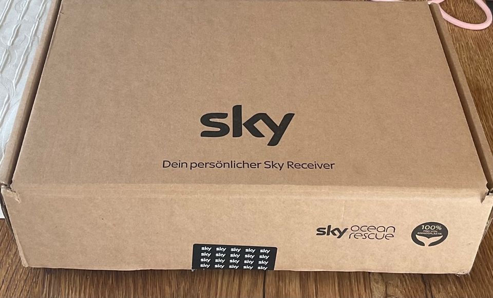 SKY Q Receiver für Satellitenempfang NEU in Koblenz