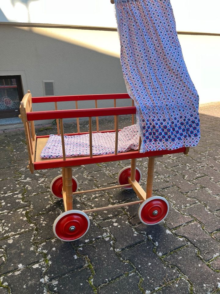 Puppenbett fahrbar in Potsdam