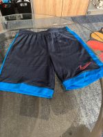 Kurze Hose Nike Dry-Fit Gr.M 137-147cm Nordrhein-Westfalen - Remscheid Vorschau