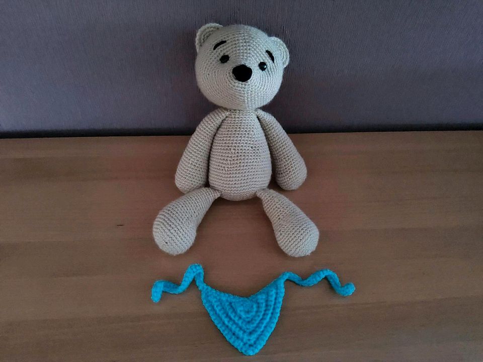 Kuscheltiere Amigurumi gehäkelt Türkranz, Teddy, Hase, Hund in Blankenfelde-Mahlow