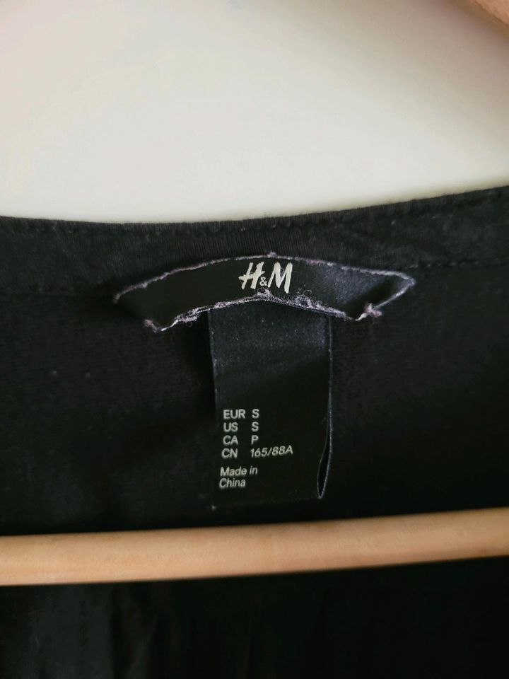 H&M Blusen T-Shirt Gr. S 36 schwarz in Schwandorf