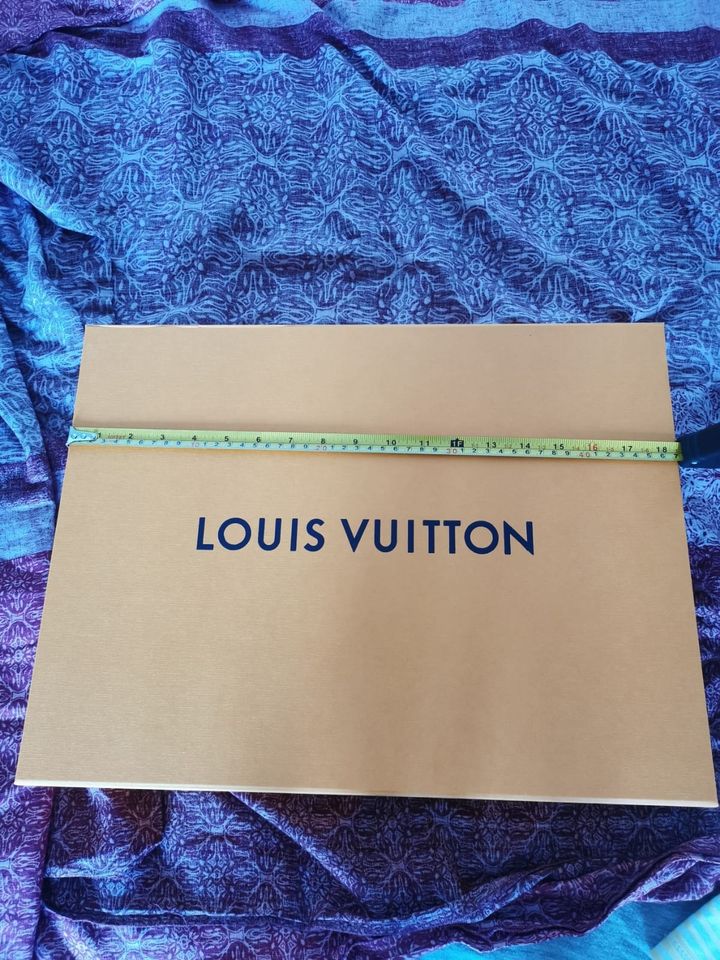 Louis Vuitton Box,Tüte,Staubbeutel neu! Kein Versand! in Aachen