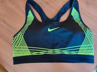 Bustier Nike Gr.S Sachsen - Freiberg Vorschau