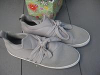 Steve Madden Sneaker Gr. 39 - 39,5 !!!!!! Nordrhein-Westfalen - Neuss Vorschau