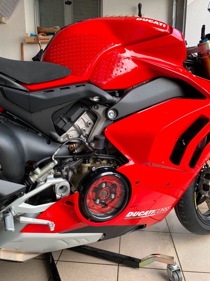 Ducati Panigale V 4 S in Wenden