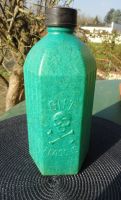 alte grüne Giftflasche mit Totenkopfabbildung aus Kunststoff Baden-Württemberg - Karlsruhe Vorschau