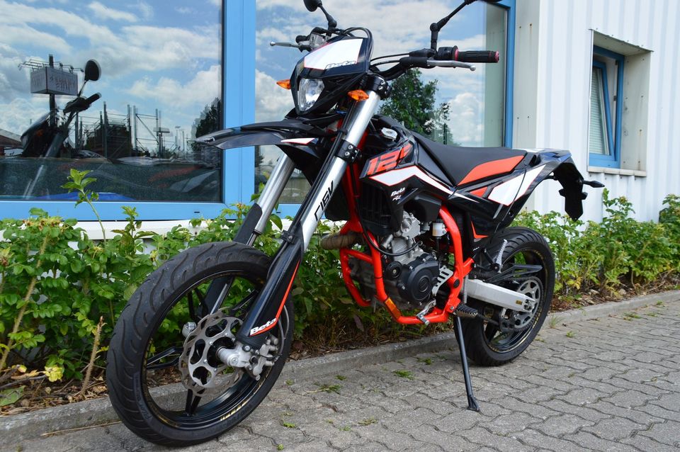 Beta RR125 Motard Supermoto 1 Hand A1 B196 Top Zustand in Horneburg