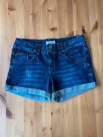 Jeansshorts / Shorts / Hot Pants von Pimkie - Gr. 38 / M blau Nordrhein-Westfalen - Alsdorf Vorschau