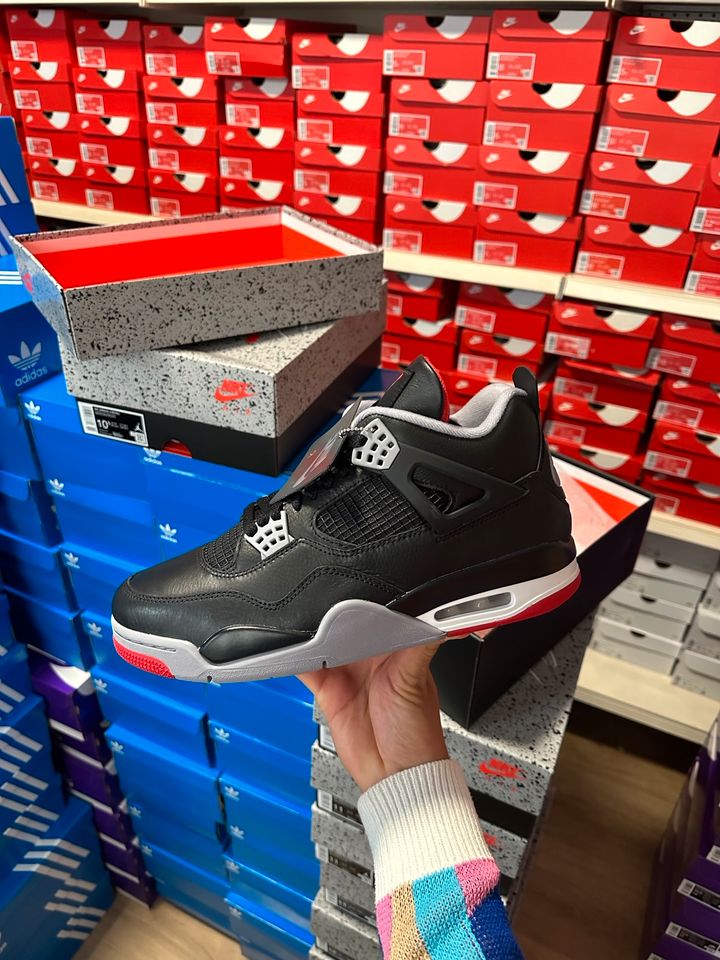 Nike Air Jordan 4 Retro Bred Reimagined 42 43 44 44.5 45 46 47 in Köln