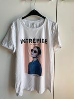 Weißes T-Shirt Only mit Aufdruck Frau Kopf blau/rose Bayern - Moosthenning Vorschau
