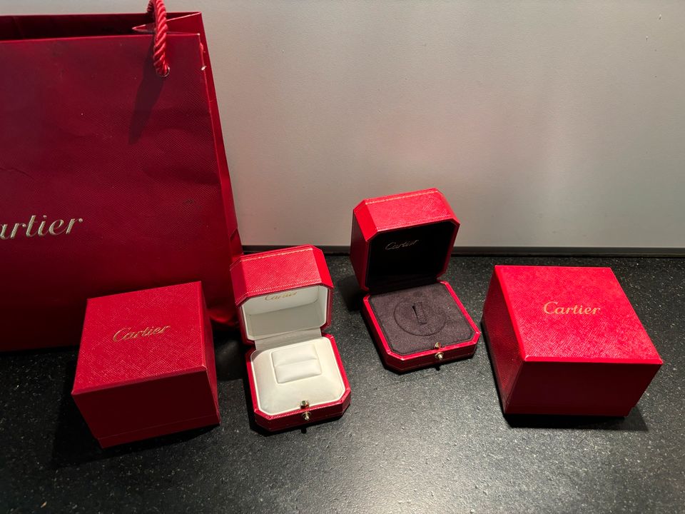 2 x original Cartier Ringbox mit Umkarton in München