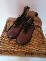 Schuhe mit Schnürbänder Schleswig-Holstein - Lübeck Vorschau