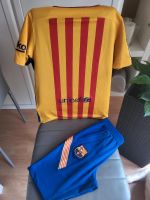 Sportbekleidung Trikot FCB  2 Shirts & Hose lang 137-147 Hamburg - Hamburg-Nord Vorschau