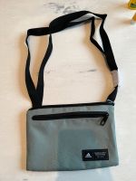 Lindgrüne Tasche Umhängetasche von Adidas Bayern - Würzburg Vorschau