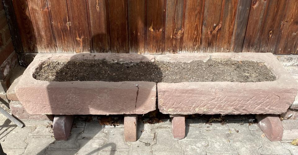 Alter Futtertrog - Viehtränke aus Sandstein - 3-telig - ca. 210 c in Hückelhoven
