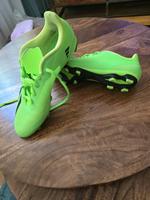 Adidas Fußballschuhe mit Stollen  Größe 45 1/2 Rheinland-Pfalz - Neuwied Vorschau