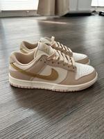 Nike dunks low beige Niedersachsen - Zetel Vorschau