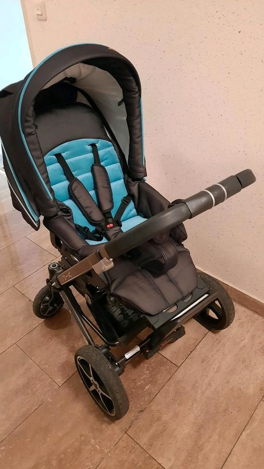 Kombi Kinderwagen Hartan VIP GT Wickeltasche in Feucht