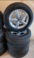 VW Tiguan  Winterreifen Alufelgen 215/65R16 Hessen - Pfungstadt Vorschau