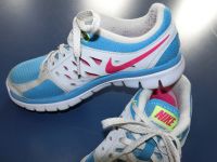 NIKE Mädchen Turnschuhe Schuhe Sportschuhe 35,5 Türkis ISL 22,5cm Baden-Württemberg - Dettingen an der Iller Vorschau