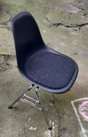 Vitra Eames Plastic Chair DSS Pankow - Prenzlauer Berg Vorschau