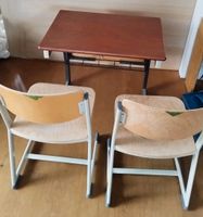 Tisch Stühle Schulpult alt Vintage Schreibtisch Bayern - Altenmarkt Vorschau
