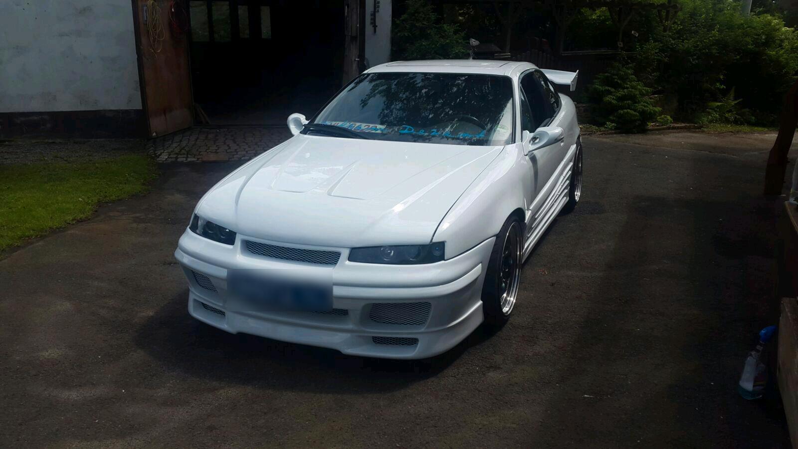 Abbildung des Autos Opel Calibra