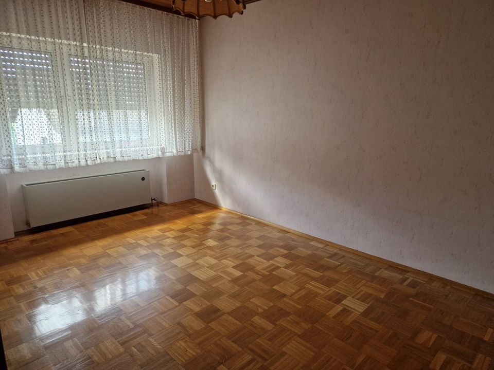 Großzügiges und in ruhiger Lage gelegenes 5-Zimmer-Reihenhaus in Offenbach