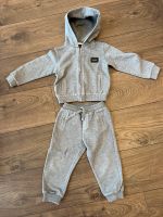 Original Dolche & Gabbana Set Jacke & Hose Gr. 12-18 M Berlin - Köpenick Vorschau