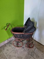 Nostalgischer kleiner Deko Kinderwagen Holz Metall Nordrhein-Westfalen - Rösrath Vorschau