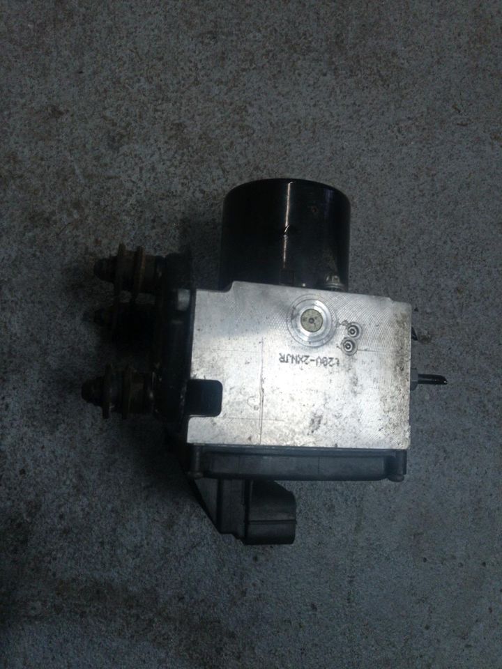 Hydraulikblock ABS VW PASSAT Variant 3C 3C0614109AF 2.0 103 KW 14 in Jessen (Elster)