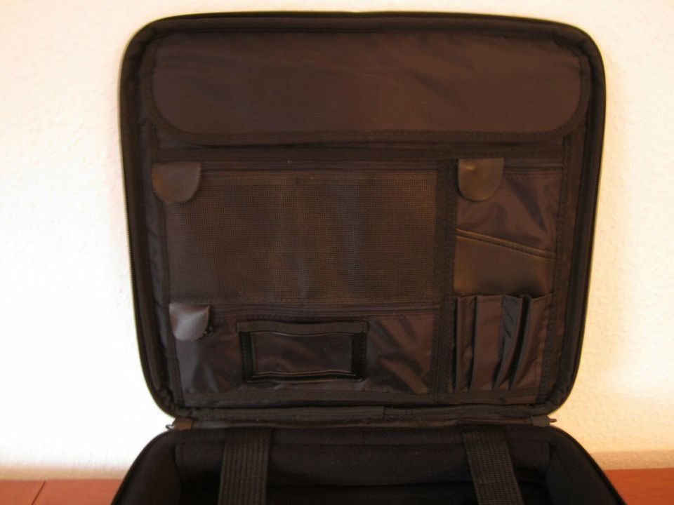 DELL Notebooktasche, Laptop-Tasche, gepolstert, schwarz in Berlin