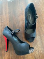 Plateau High Heels mit Riemchen Bayern - Eppenschlag Vorschau