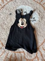 H&M Latzhose Mickey schwarz 80 Hessen - Bad Vilbel Vorschau