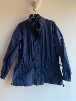 Vaude M Leichte Regenjacke Jacke  eingescschnürte Taille Navy Friedrichshain-Kreuzberg - Kreuzberg Vorschau