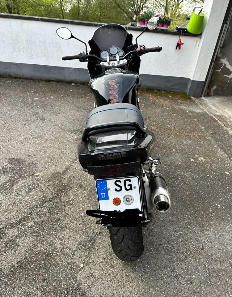 Verkaufe schöne Yamaha Fazer auch Tausch Möglich in Solingen