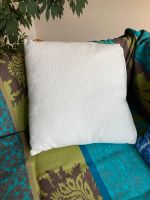 Großes, weißes Couch -Kissen, waschbarer Bezug Niedersachsen - Haselünne Vorschau
