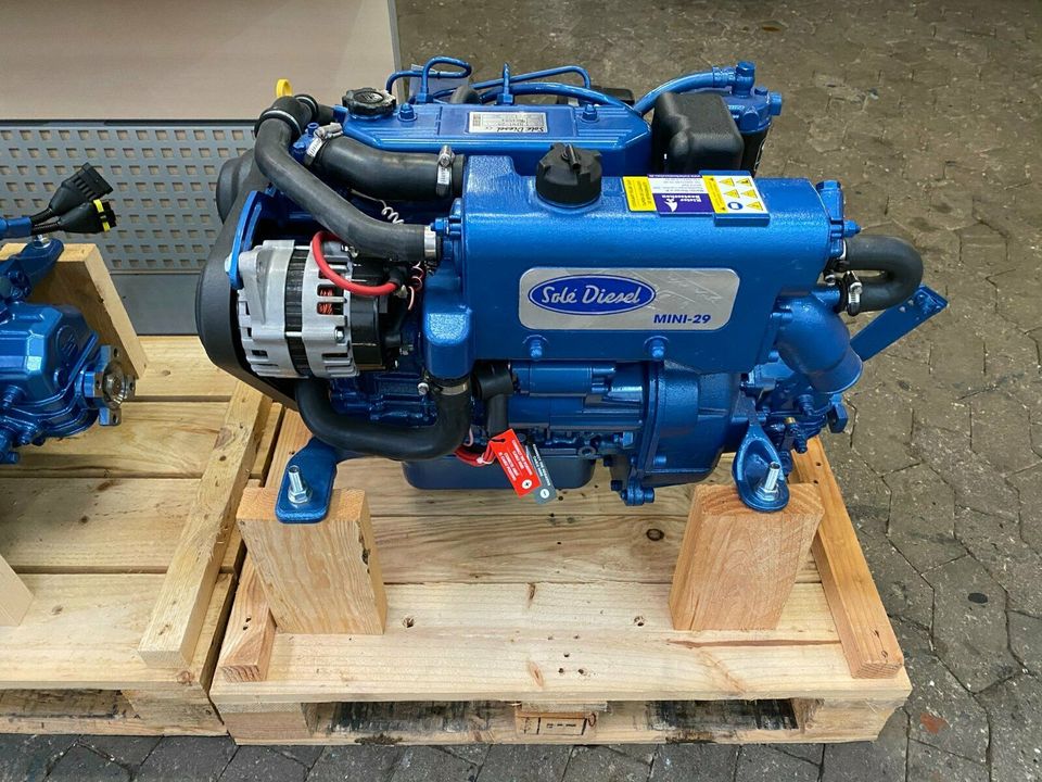 Innenborder Sole Mini 29 Einbaumotor Bootsdiesel 27,2PS Neumotor in Kiel