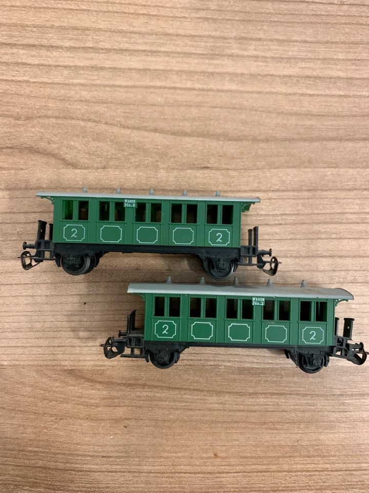 Modelleisenbahn Spur TT Waggons 4 Stück in Berlin