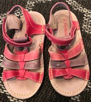 KICKERS pinke Sandalen Riemchen 29 Nordrhein-Westfalen - Overath Vorschau