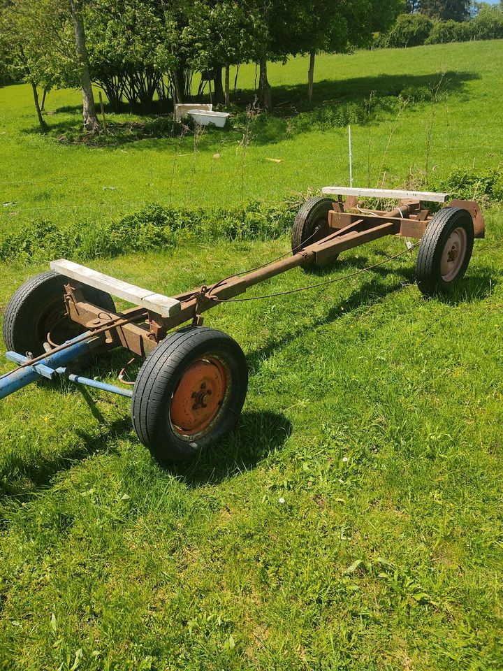 Fahrgestell Gummiwagen in Gschwend