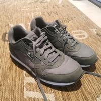 FiLA Herren Sportschuhe Turnschuhe Größe 44.5 Grau Textil Sachsen - Freital Vorschau