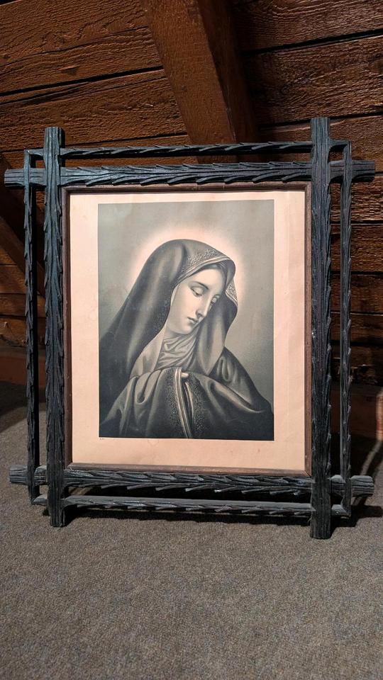 Antiquität, heilige Maria Bild ca 55 x 60 cm  Dachbodenfund in Wallmerod