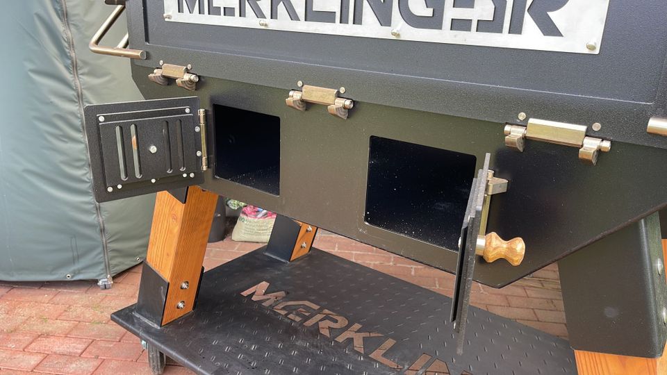 Merklinger Grill 1200 NEU in Düsseldorf