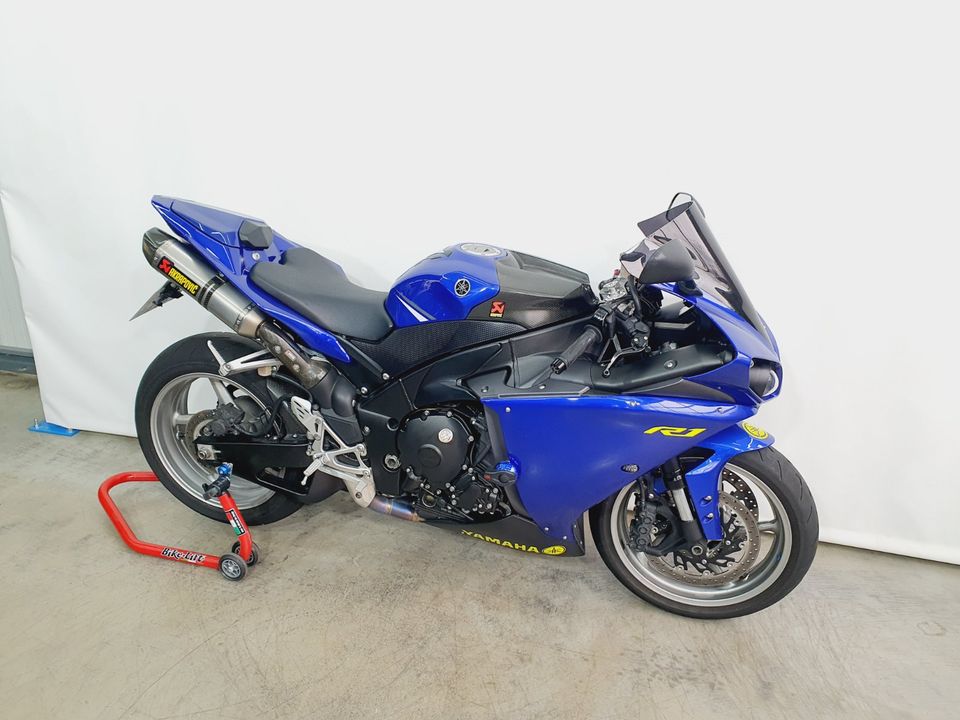 Yamaha YZF R1*KD NEU* Akrapovic Komplett.*Carbon*RN22* Big Bang* in Waghäusel