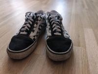 Vans (kariert) Köln - Kalk Vorschau